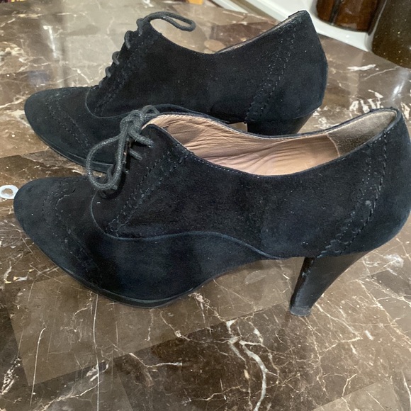 Black Oxford’s - Picture 3 of 10